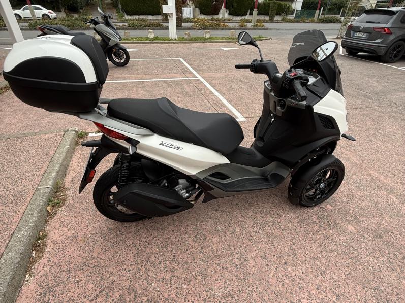 PIAGGIO MP3 310 HPE 2025 seulement 270 km