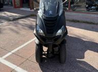 PEUGEOT METROPOLIS 400  avec top case 