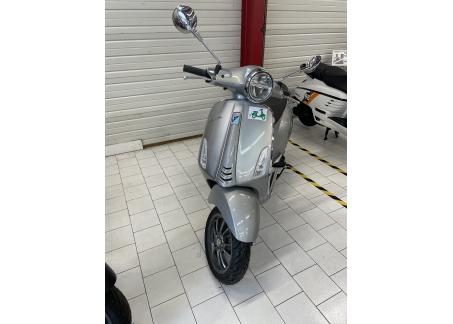 PIAGGIO VESPA elettrica 70 km/h