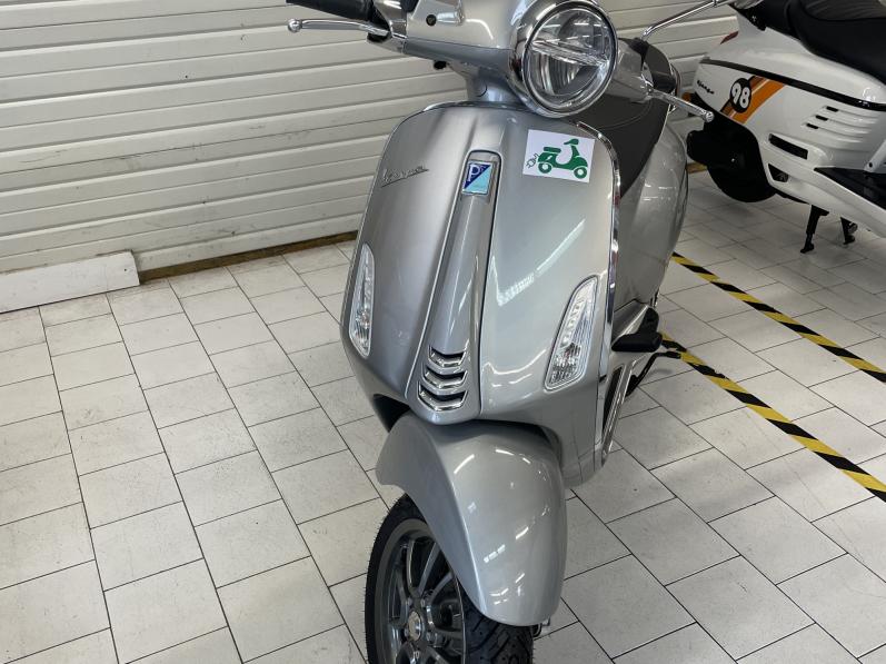PIAGGIO VESPA elettrica 70 km/h