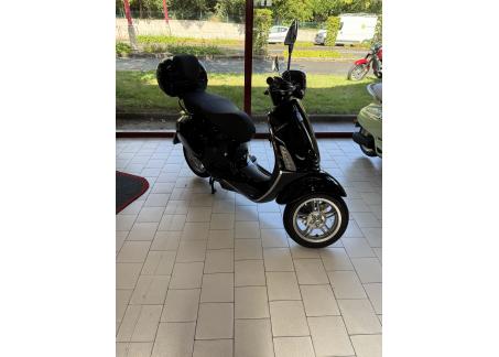VESPA Primavera Elettrica 45